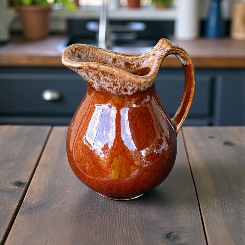 Vintage Hull Pottery Brown Drip Glaze Pitcher Creamer Jug Handle Spout
